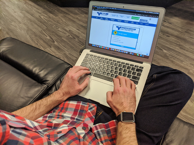 Struggling with the Driving Knowledge Test? Read This If English Is Not Your First Language 